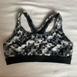 NIKE SPORTS BRA